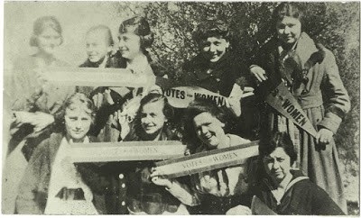 Harriet Elliott in the midst of State Normal students, circa 1920, courtesy of University of North Carolina at Greensboro Special Collections and University Archives.