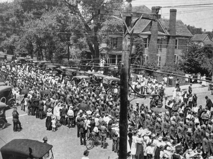 An Armistice Day parade in Statesville, 1920. North Carolina Collection, University of North Carolina at Chapel Hill Library.