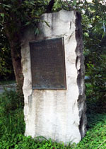 Image of Thomas Lloyd Memorial in Orange County, North Carolina. Courtesy of <i>Commemorative Landscapes of North Carolina</i>. Photo by Olivia S. Stoneman.